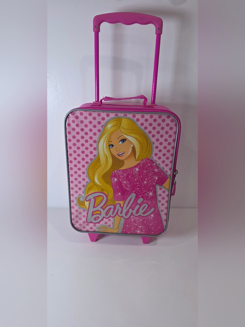 ⭐️ 2011 Barbie Rolling Suitcase